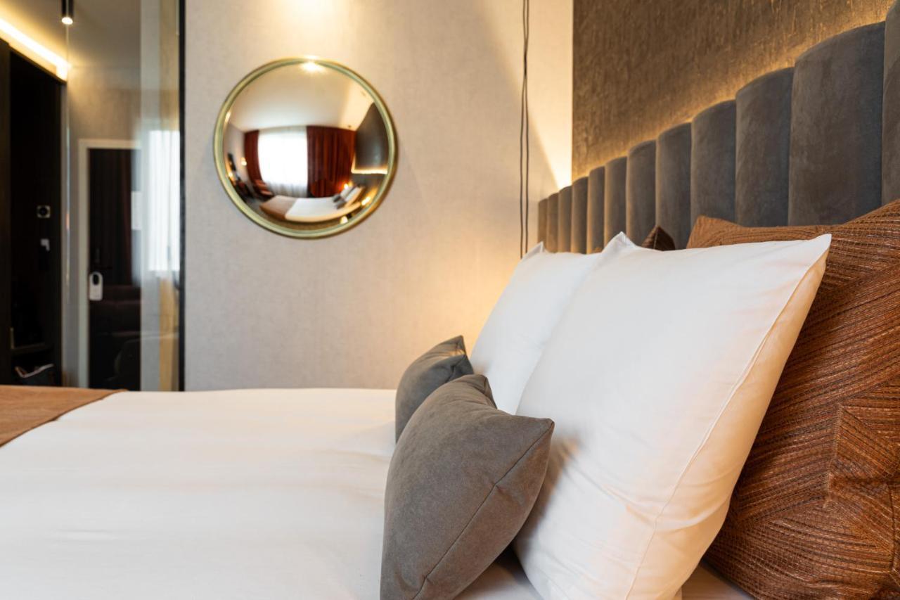 Van Der Valk Hotel Mons Congres & Spa Экстерьер фото
